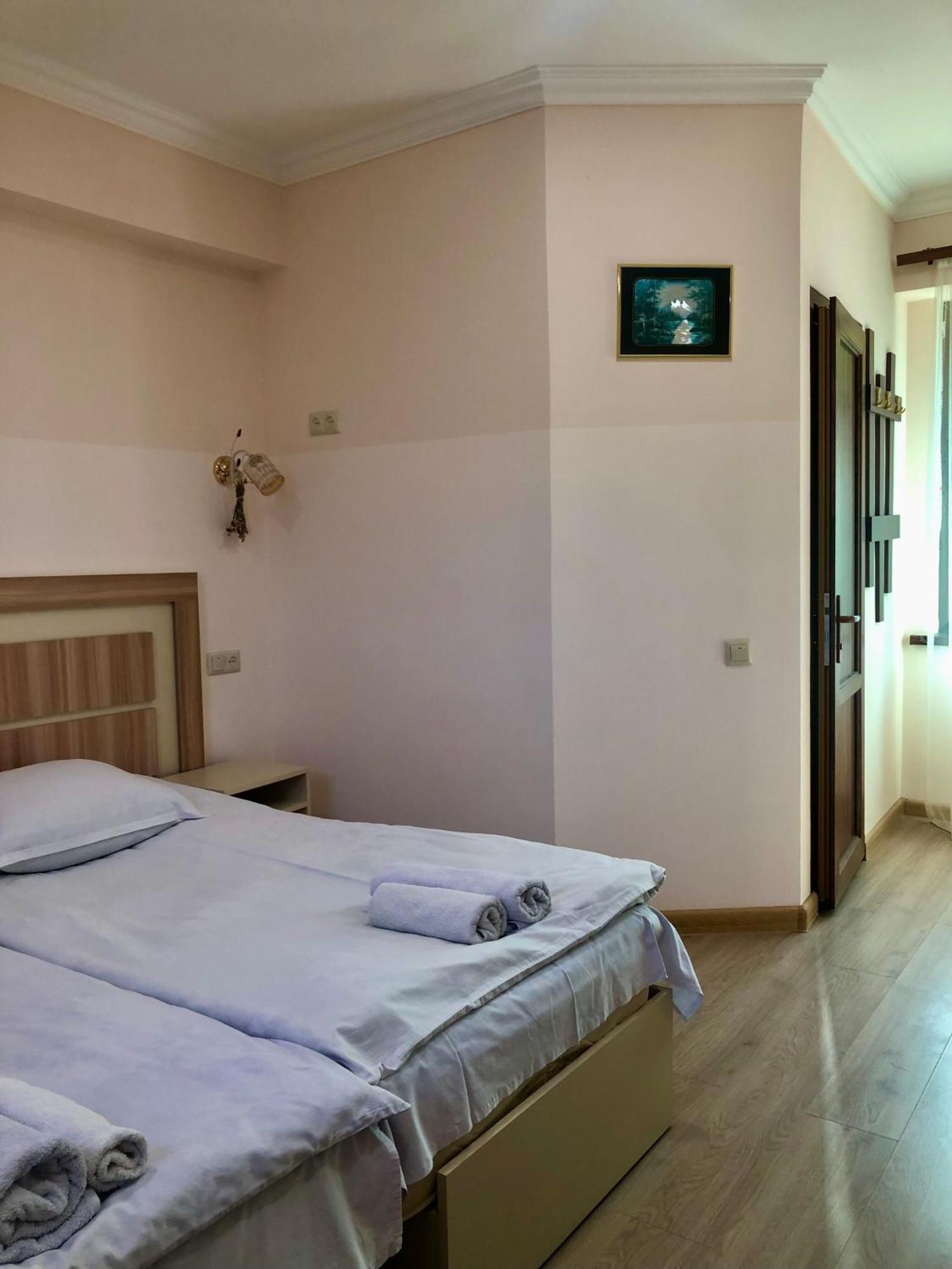Guest House Anahit Idschewan Exterior foto