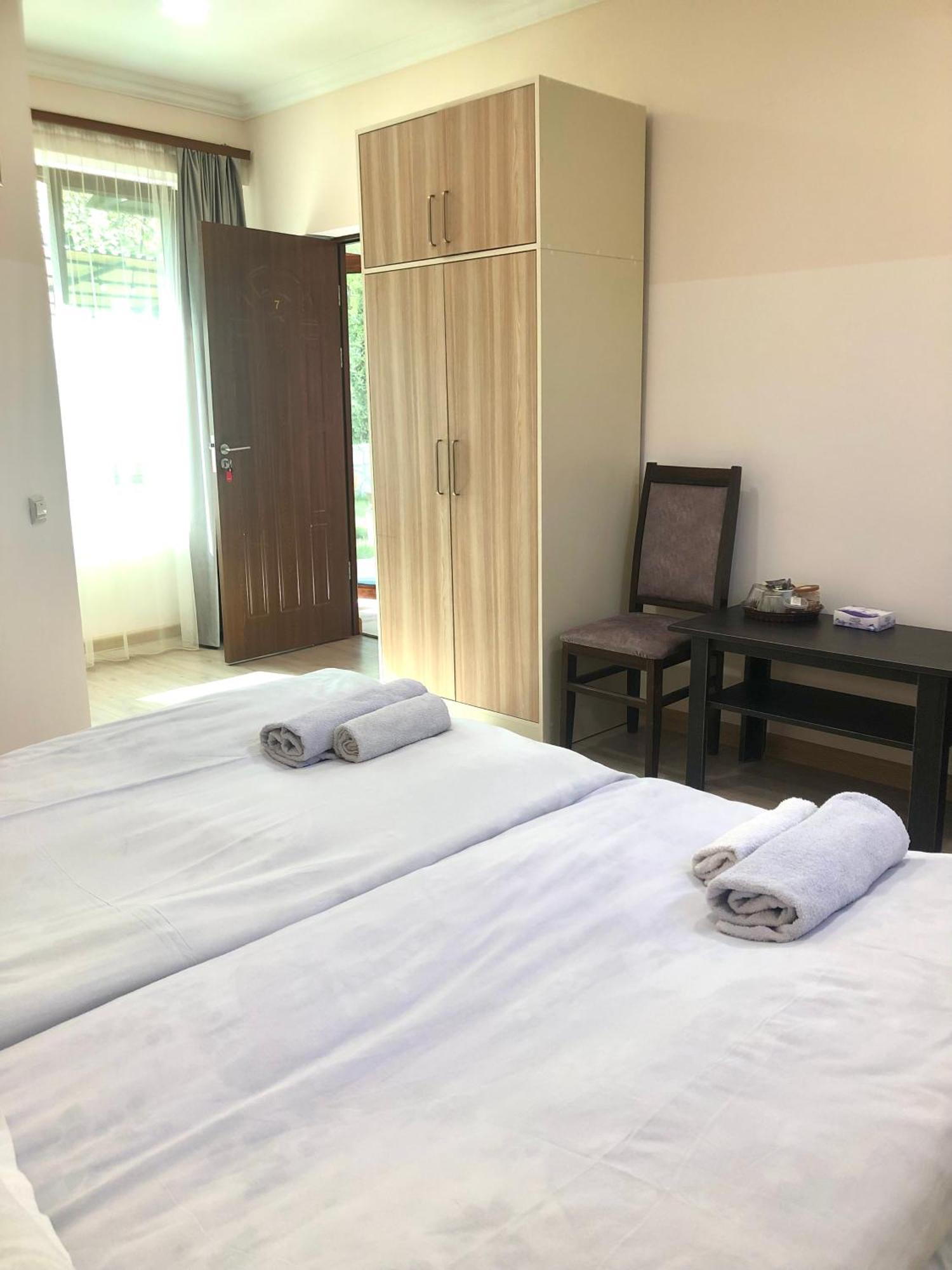 Guest House Anahit Idschewan Exterior foto
